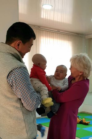 29 января 2020г. в Евразийском Институте Остеопатической Медицины прошел благотворительный остеопатический прием детей разного возраста.
